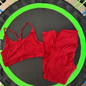 Splits59 Women’s Red Activewear Set Sports Bra + Leggings Size BOTH M